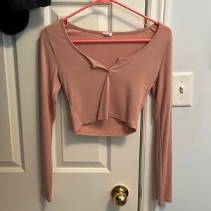 Garage cropped long sleeve